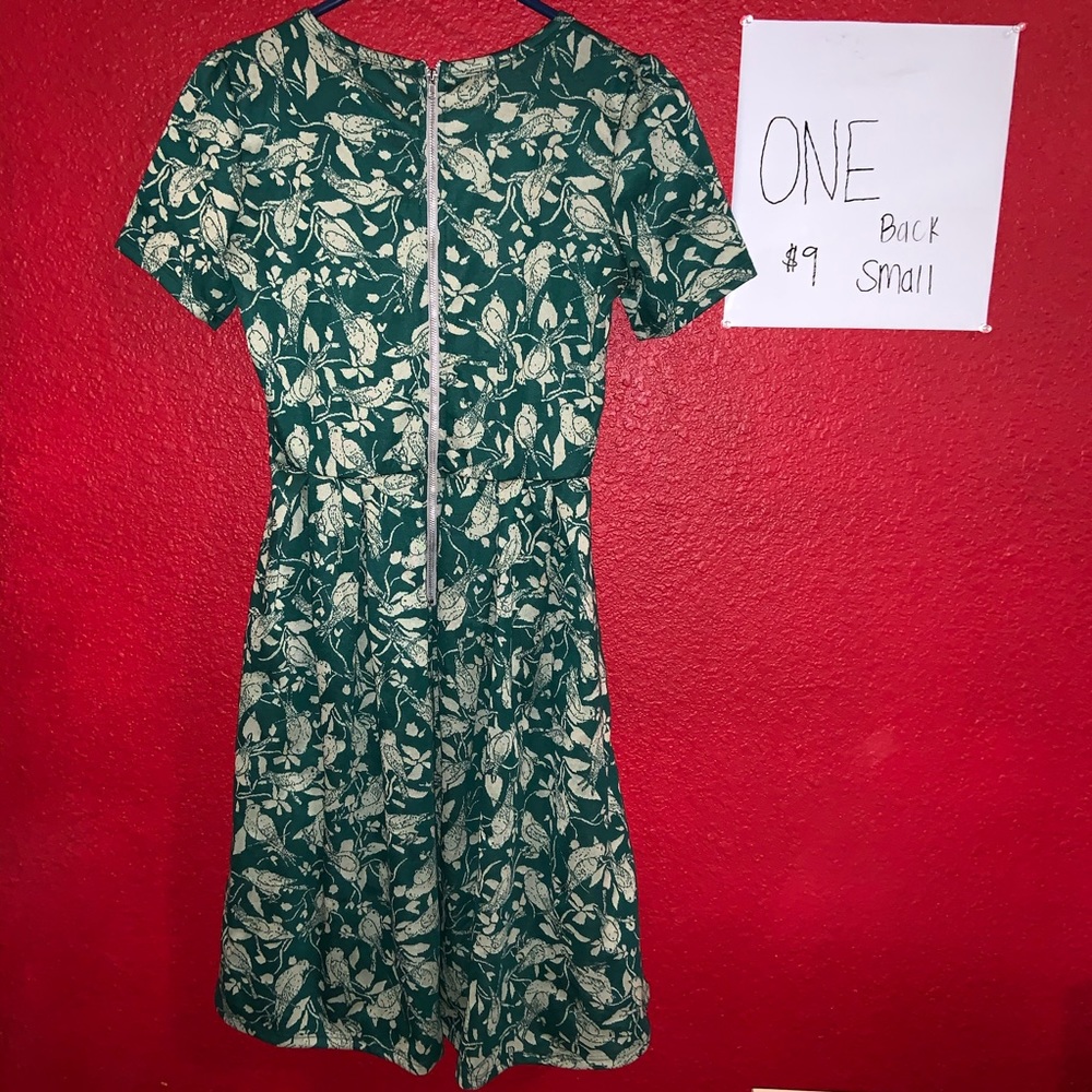 Dress - Picture 2 of 3
